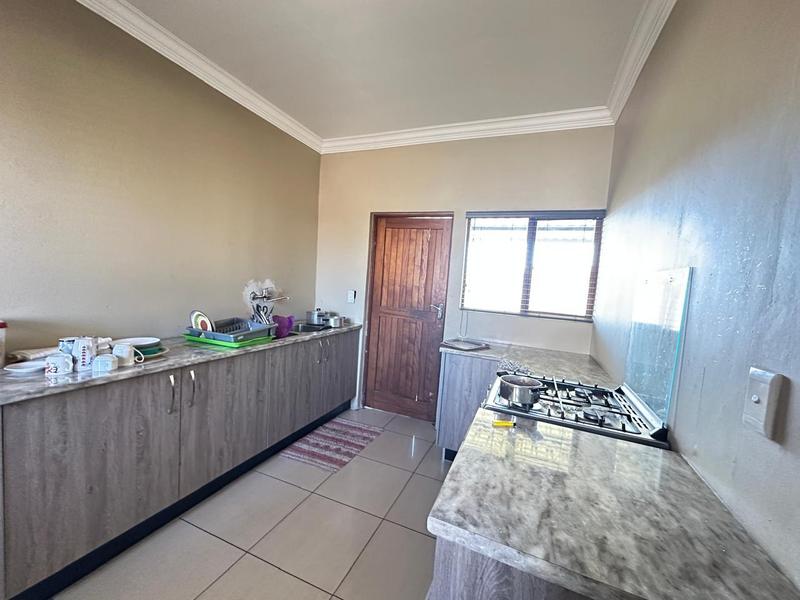 5 Bedroom Property for Sale in Savannah Country Estate Gauteng