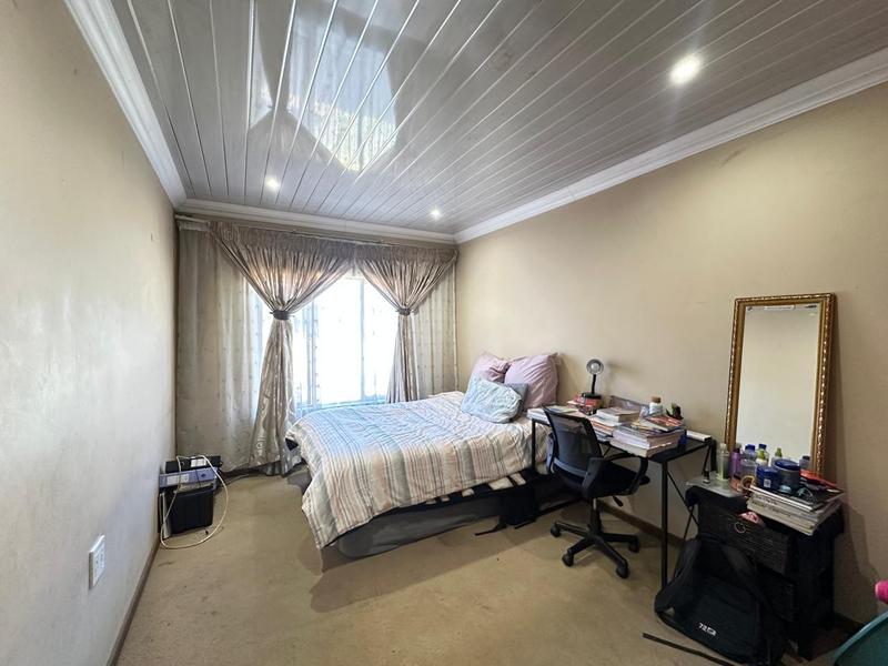 5 Bedroom Property for Sale in Savannah Country Estate Gauteng