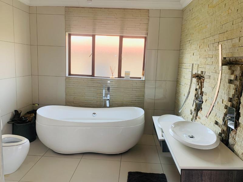 4 Bedroom Property for Sale in Savannah Country Estate Gauteng