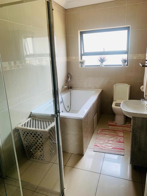 4 Bedroom Property for Sale in Savannah Country Estate Gauteng