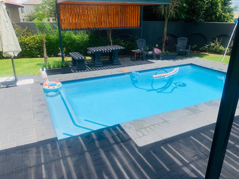 5 Bedroom Property for Sale in Savannah Country Estate Gauteng