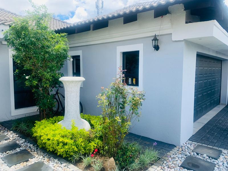 5 Bedroom Property for Sale in Savannah Country Estate Gauteng