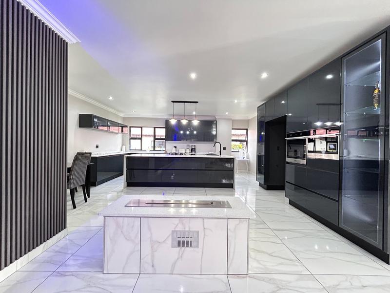 5 Bedroom Property for Sale in Savannah Country Estate Gauteng