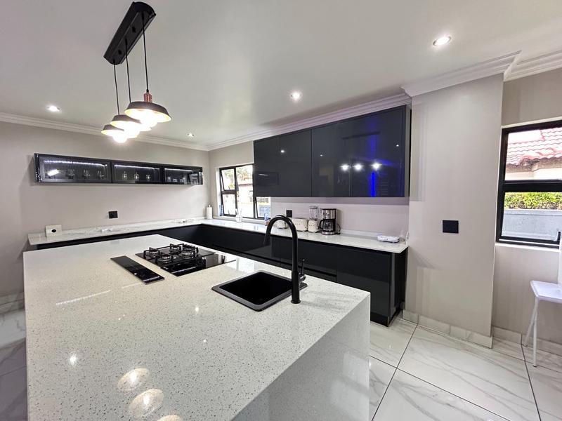 5 Bedroom Property for Sale in Savannah Country Estate Gauteng