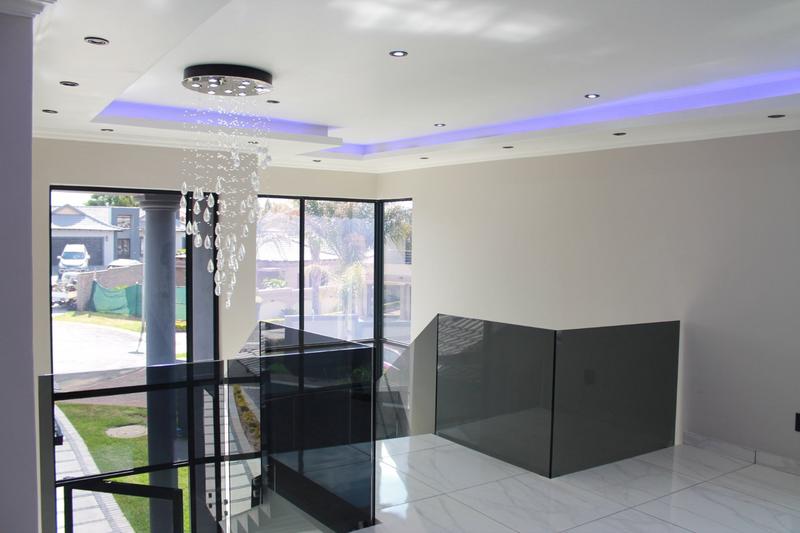 5 Bedroom Property for Sale in Savannah Country Estate Gauteng