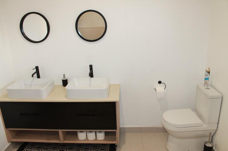 5 Bedroom Property for Sale in Savannah Country Estate Gauteng