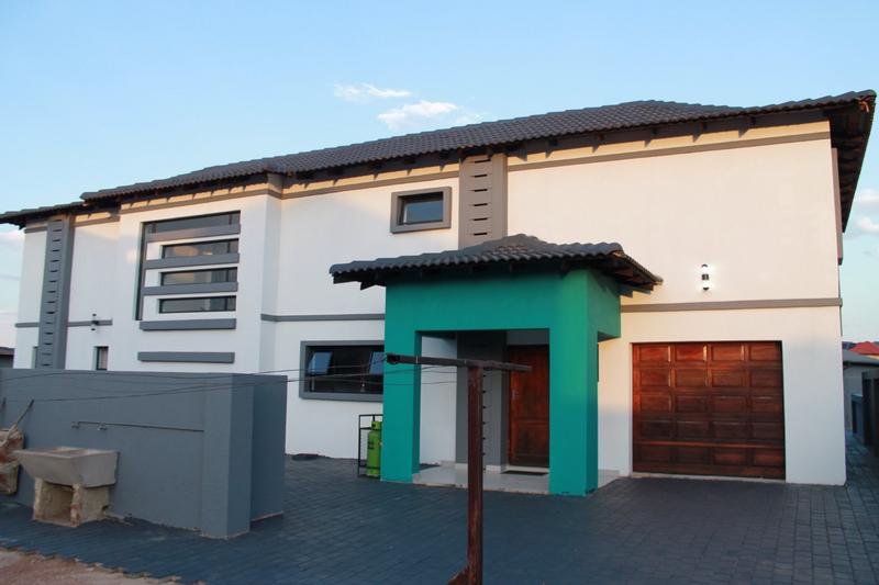 5 Bedroom Property for Sale in Savannah Country Estate Gauteng