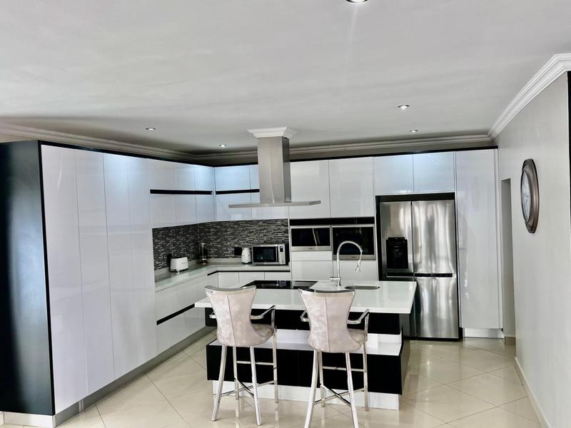 8 Bedroom Property for Sale in Savannah Country Estate Gauteng