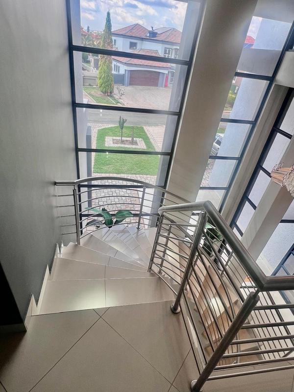 8 Bedroom Property for Sale in Savannah Country Estate Gauteng