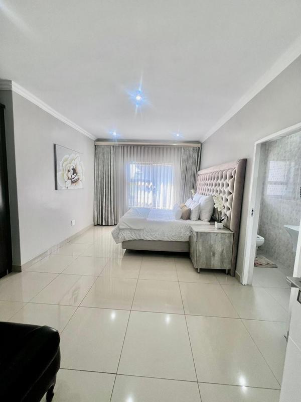 8 Bedroom Property for Sale in Savannah Country Estate Gauteng