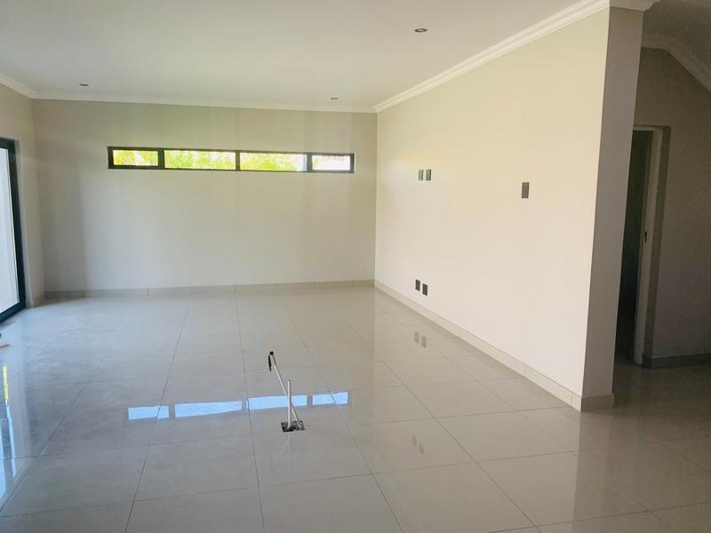 5 Bedroom Property for Sale in Savannah Country Estate Gauteng
