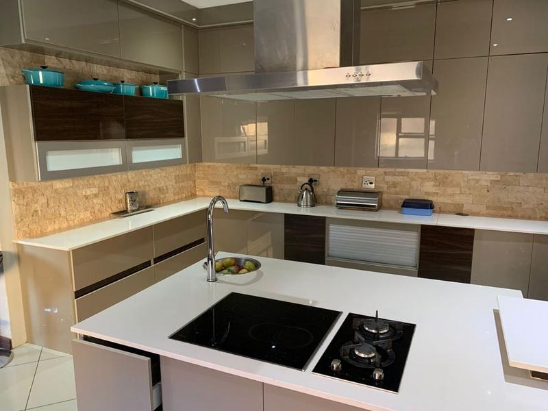 6 Bedroom Property for Sale in Savannah Country Estate Gauteng