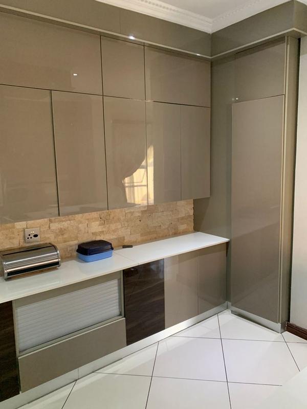 6 Bedroom Property for Sale in Savannah Country Estate Gauteng