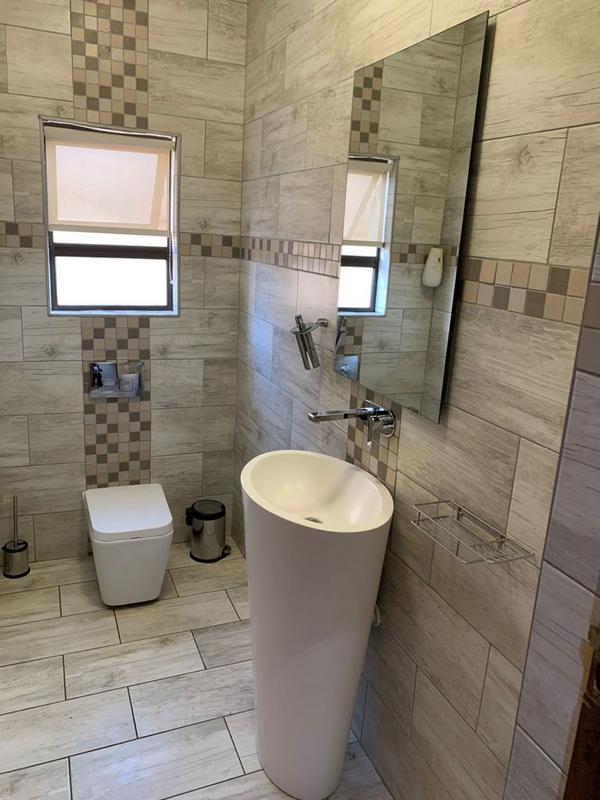 6 Bedroom Property for Sale in Savannah Country Estate Gauteng