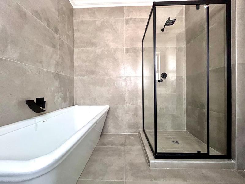 5 Bedroom Property for Sale in Savannah Country Estate Gauteng