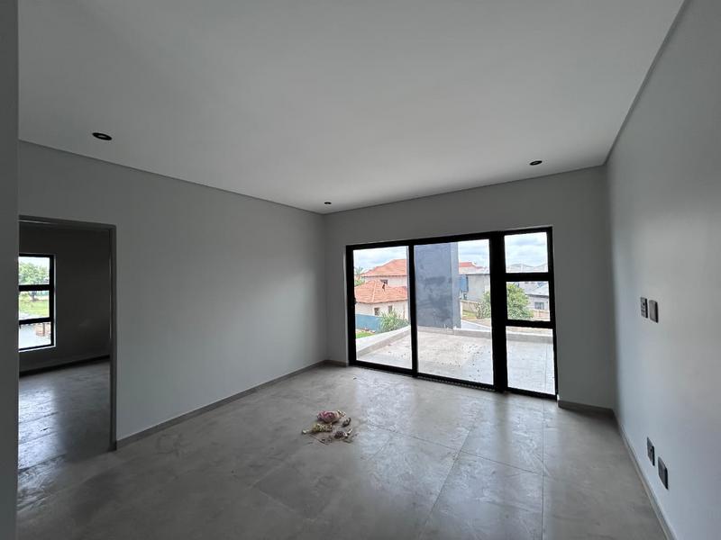 5 Bedroom Property for Sale in Savannah Country Estate Gauteng