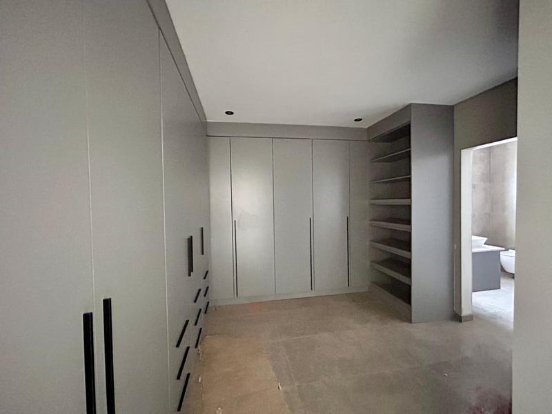 5 Bedroom Property for Sale in Savannah Country Estate Gauteng