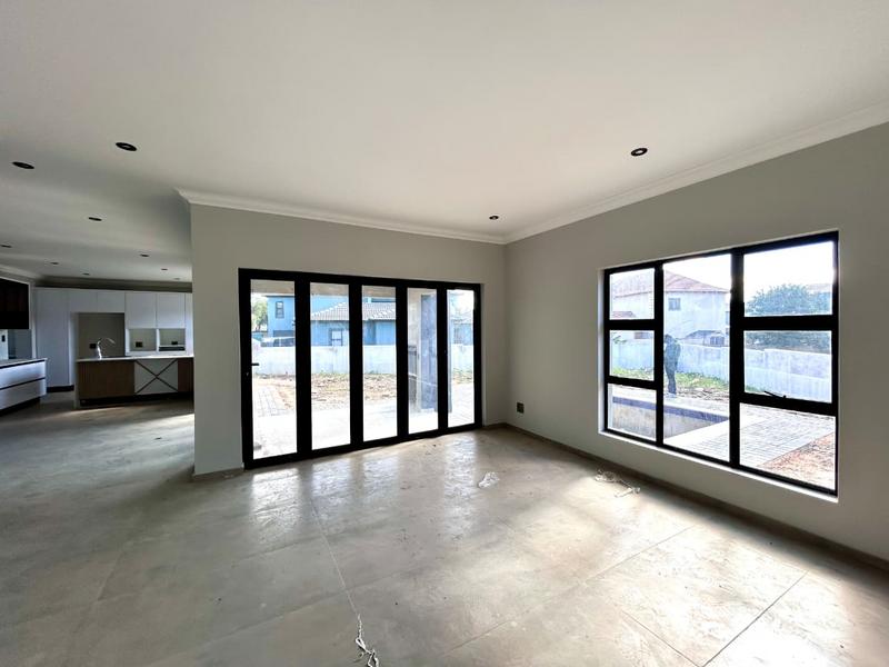 5 Bedroom Property for Sale in Savannah Country Estate Gauteng
