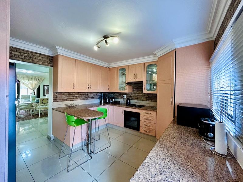 6 Bedroom Property for Sale in Savannah Country Estate Gauteng