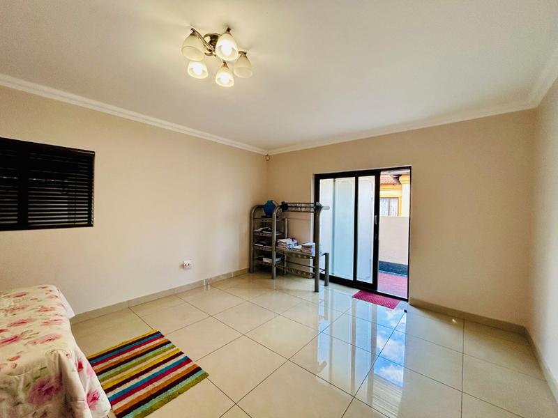 6 Bedroom Property for Sale in Savannah Country Estate Gauteng