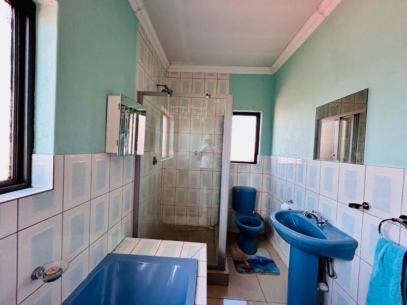 6 Bedroom Property for Sale in Savannah Country Estate Gauteng