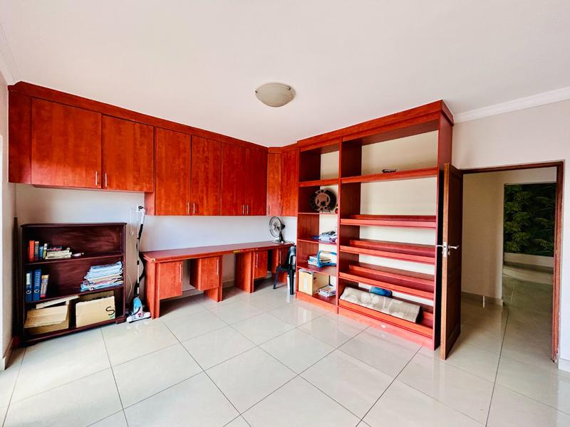6 Bedroom Property for Sale in Savannah Country Estate Gauteng