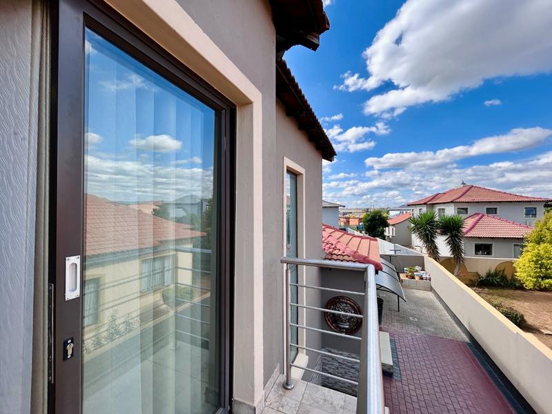 6 Bedroom Property for Sale in Savannah Country Estate Gauteng
