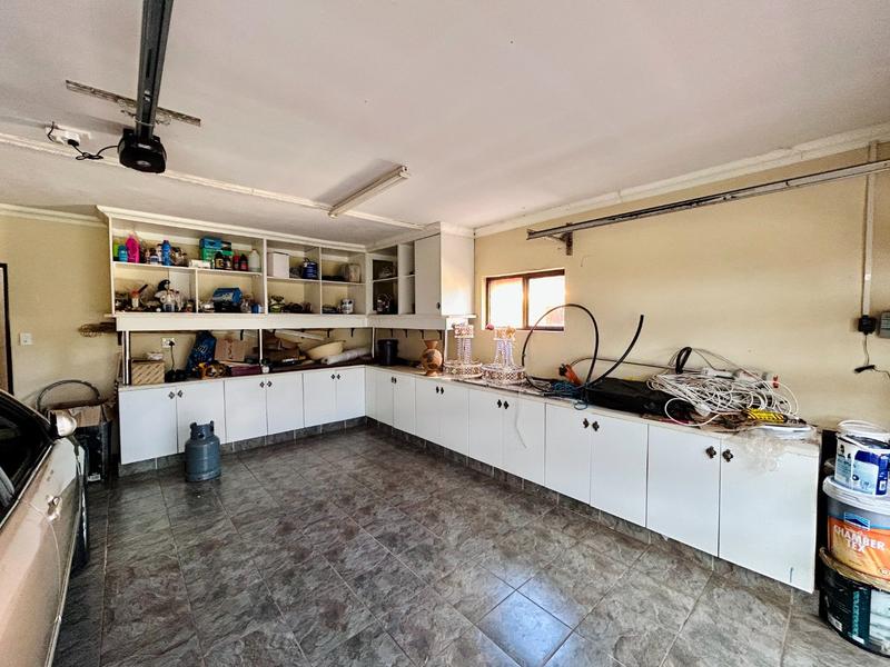 6 Bedroom Property for Sale in Savannah Country Estate Gauteng