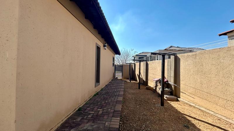 4 Bedroom Property for Sale in Savannah Country Estate Gauteng