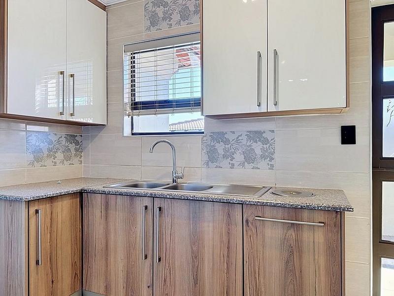 5 Bedroom Property for Sale in Savannah Country Estate Gauteng