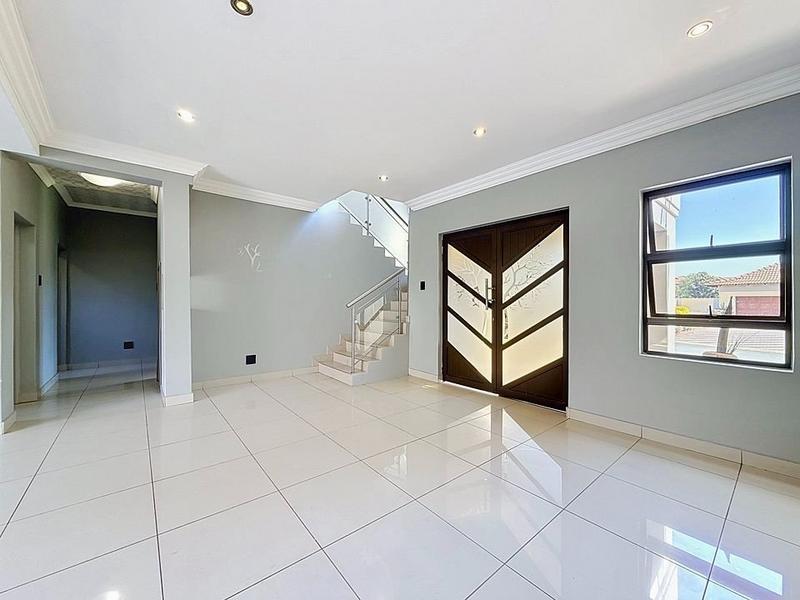 5 Bedroom Property for Sale in Savannah Country Estate Gauteng