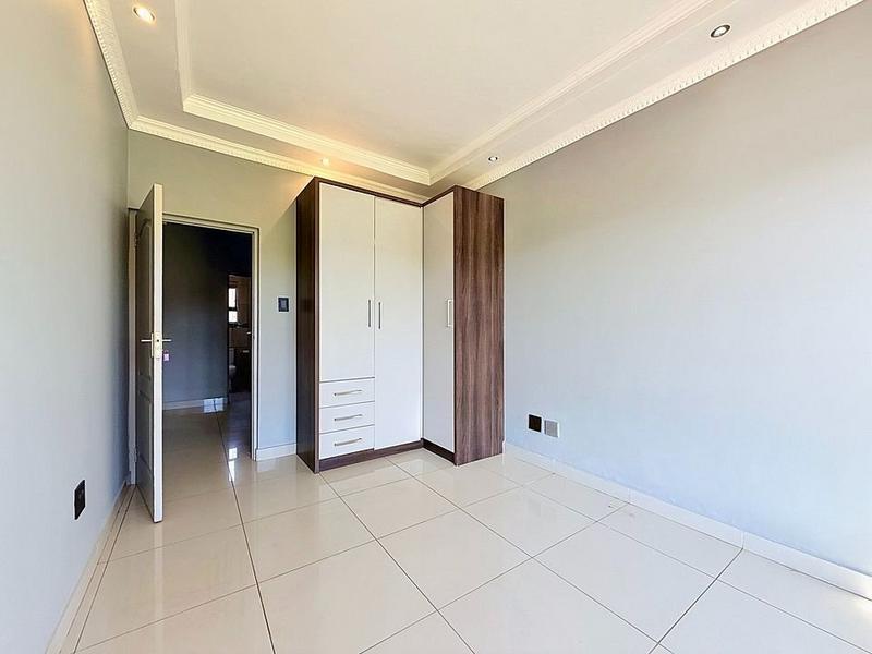 5 Bedroom Property for Sale in Savannah Country Estate Gauteng