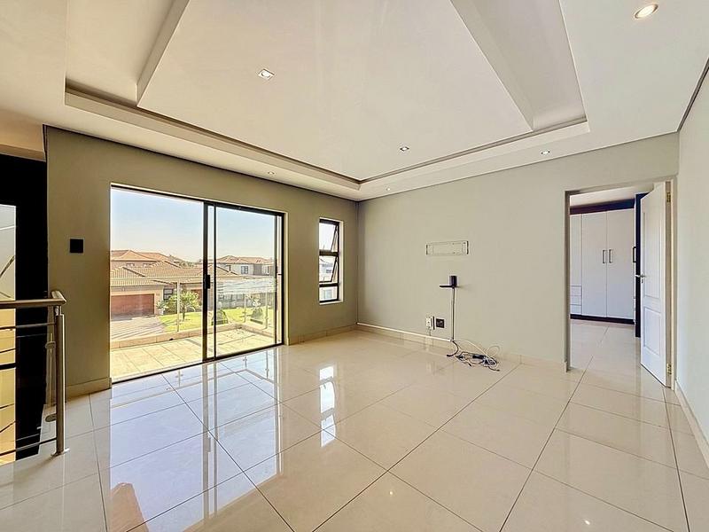 5 Bedroom Property for Sale in Savannah Country Estate Gauteng
