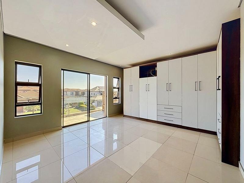 5 Bedroom Property for Sale in Savannah Country Estate Gauteng