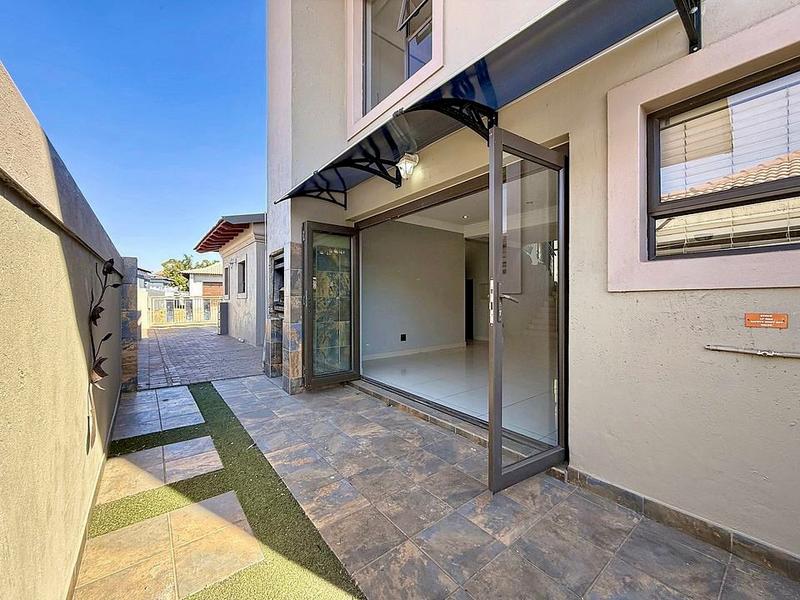5 Bedroom Property for Sale in Savannah Country Estate Gauteng