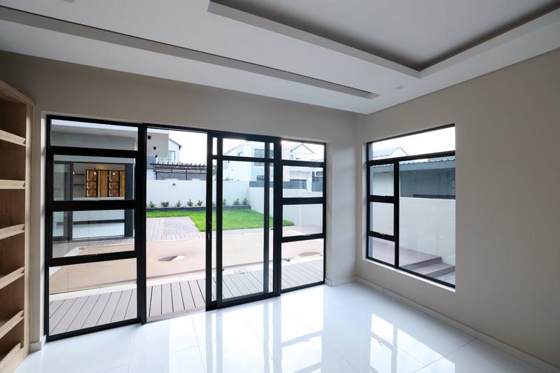 6 Bedroom Property for Sale in Six Fountains Residential Estate Gauteng