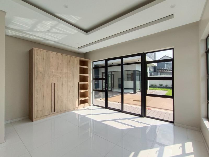 6 Bedroom Property for Sale in Six Fountains Residential Estate Gauteng