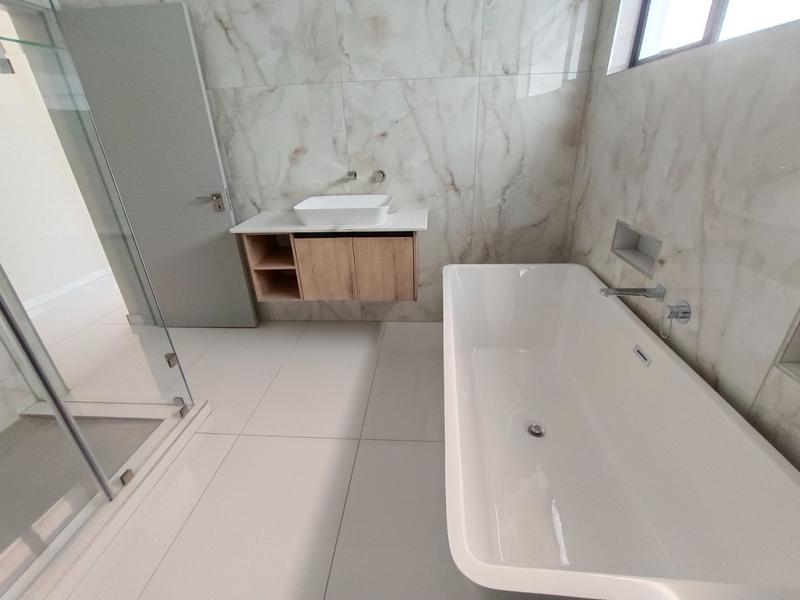 6 Bedroom Property for Sale in Six Fountains Residential Estate Gauteng