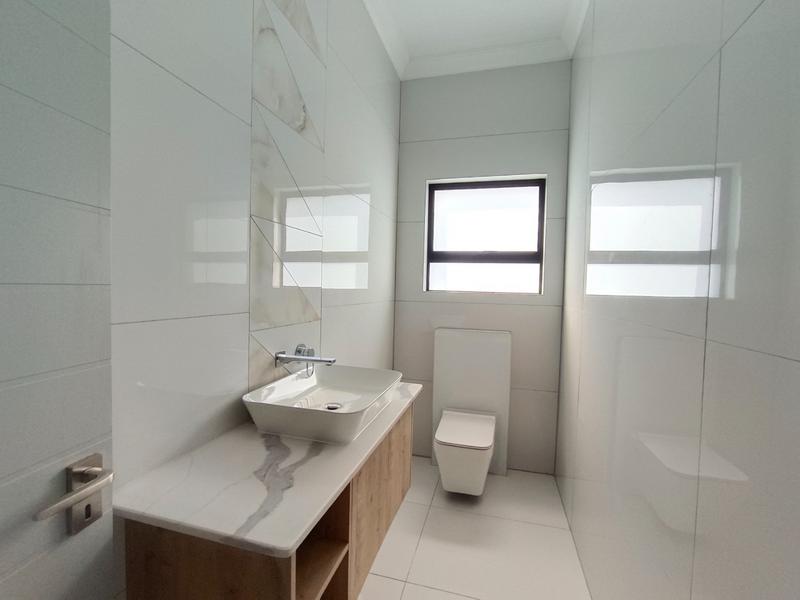 6 Bedroom Property for Sale in Six Fountains Residential Estate Gauteng
