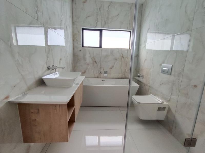 6 Bedroom Property for Sale in Six Fountains Residential Estate Gauteng