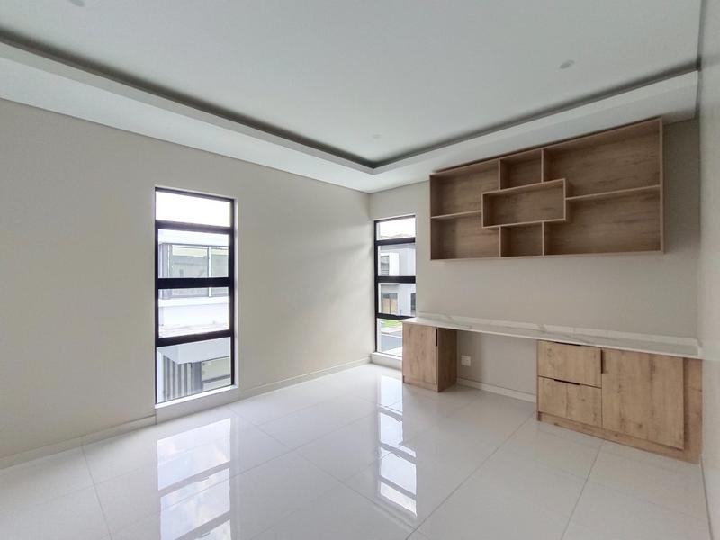 6 Bedroom Property for Sale in Six Fountains Residential Estate Gauteng