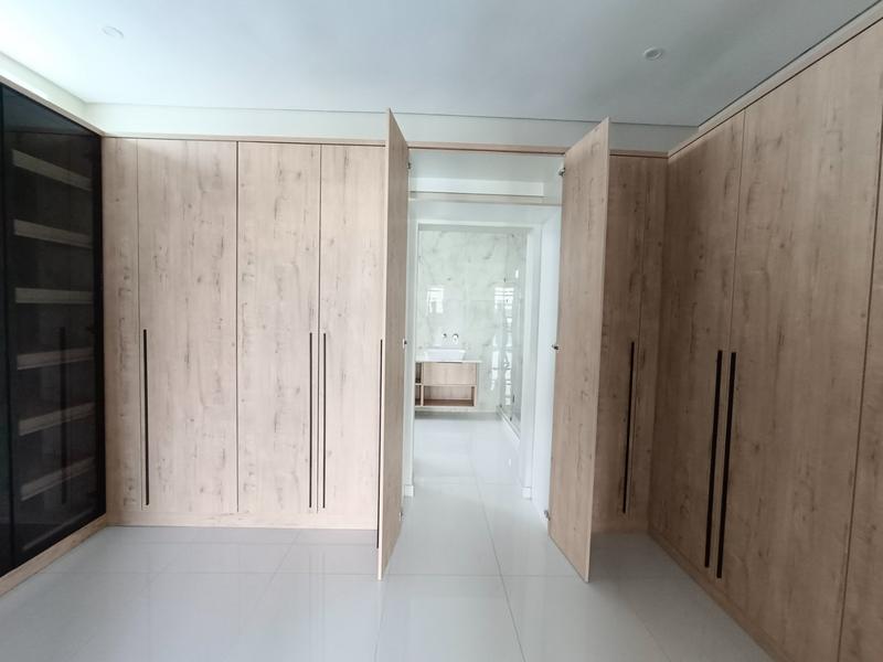 6 Bedroom Property for Sale in Six Fountains Residential Estate Gauteng