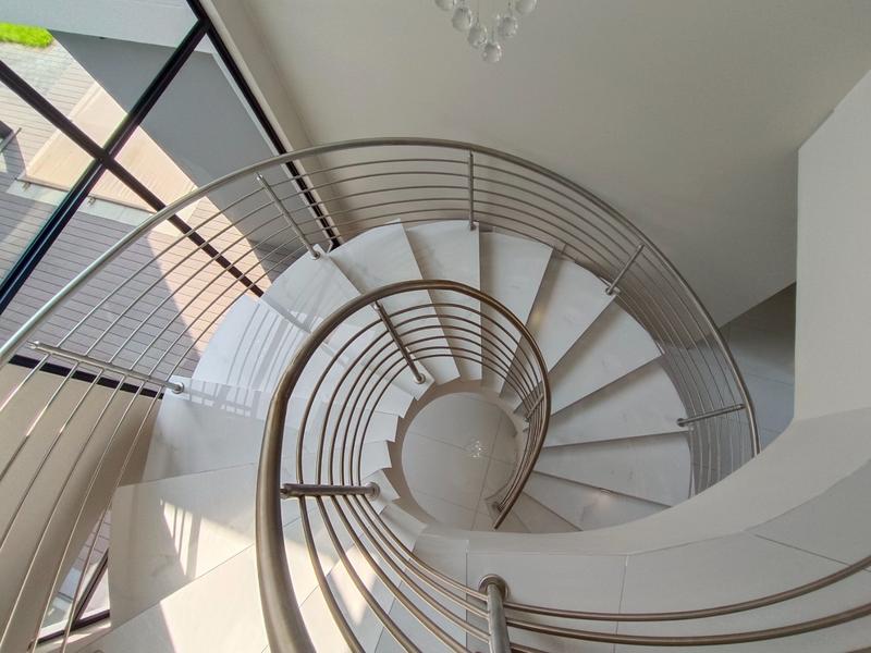 6 Bedroom Property for Sale in Six Fountains Residential Estate Gauteng