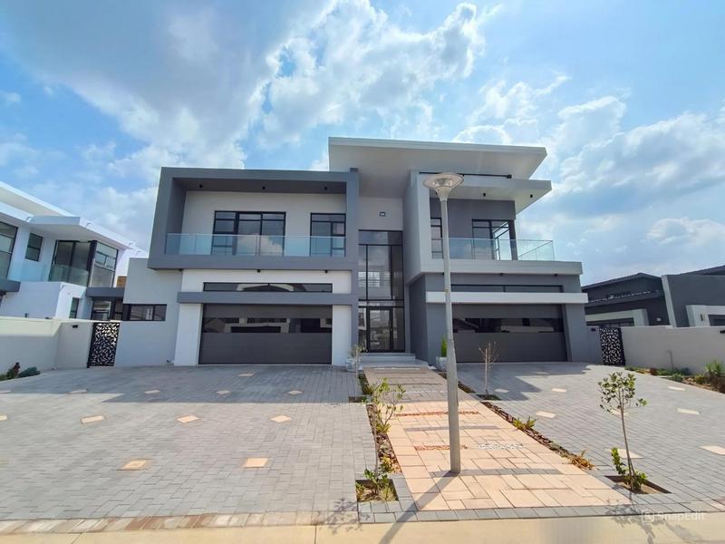 6 Bedroom Property for Sale in Six Fountains Residential Estate Gauteng