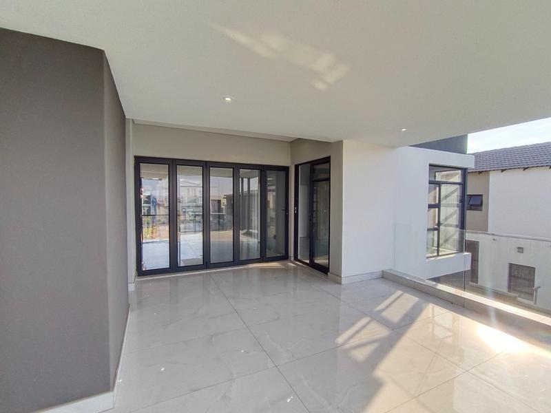 5 Bedroom Property for Sale in Six Fountains Residential Estate Gauteng
