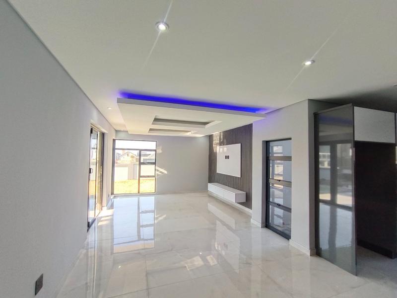 5 Bedroom Property for Sale in Six Fountains Residential Estate Gauteng