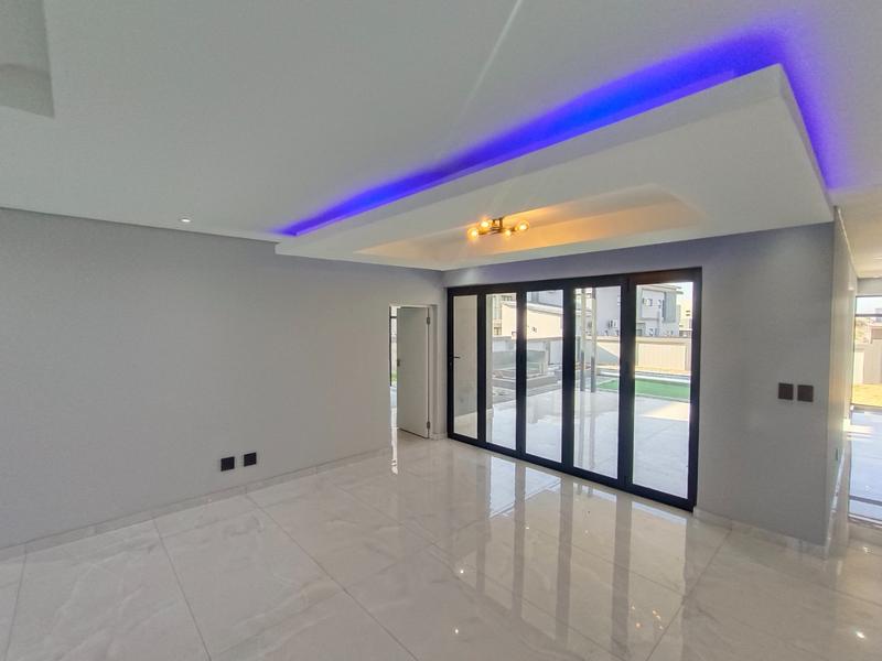 5 Bedroom Property for Sale in Six Fountains Residential Estate Gauteng