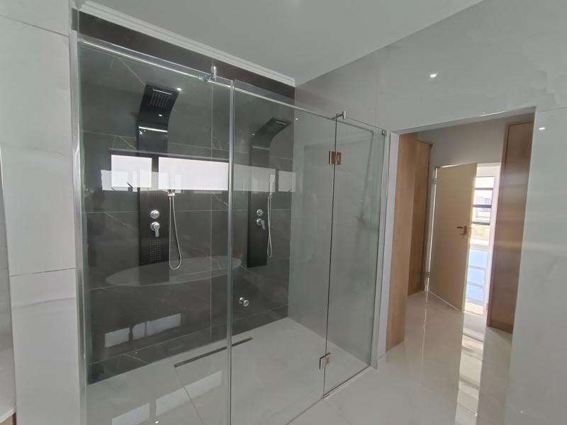 5 Bedroom Property for Sale in Six Fountains Residential Estate Gauteng