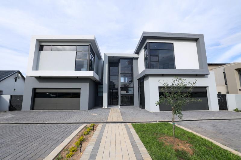 6 Bedroom Property for Sale in Six Fountains Residential Estate Gauteng