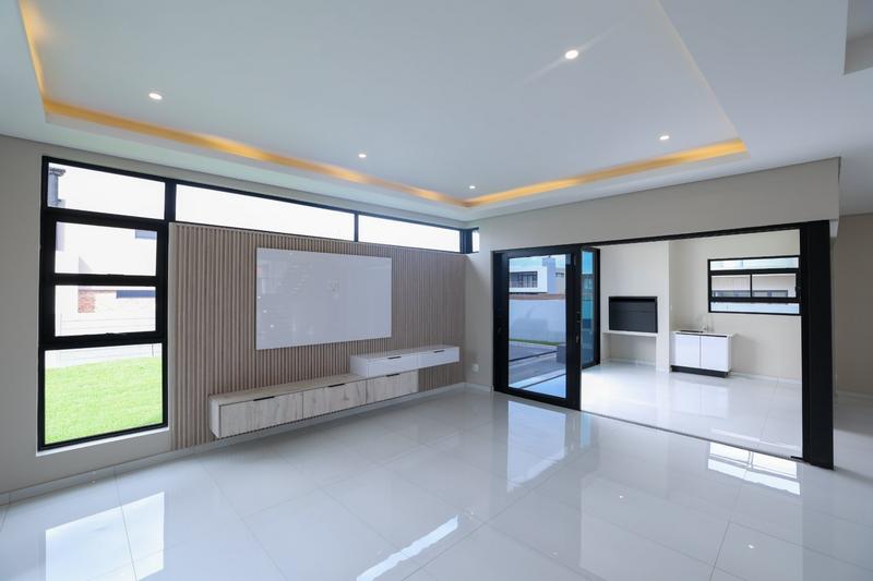 6 Bedroom Property for Sale in Six Fountains Residential Estate Gauteng